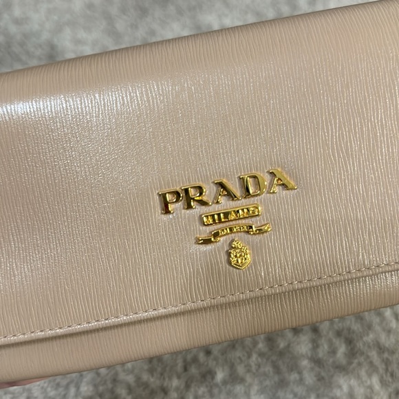 Authentic Prada WOC like-new condition - Picture 2 of 8